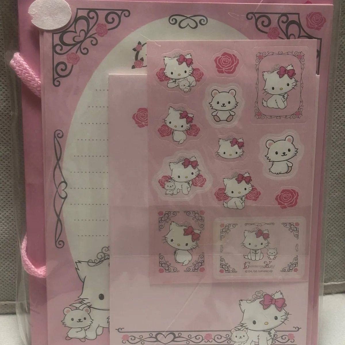 Charmmy Kitty レターセット Charmmy kitty レターセット ギフトバッグ& シール付き - メルカリ