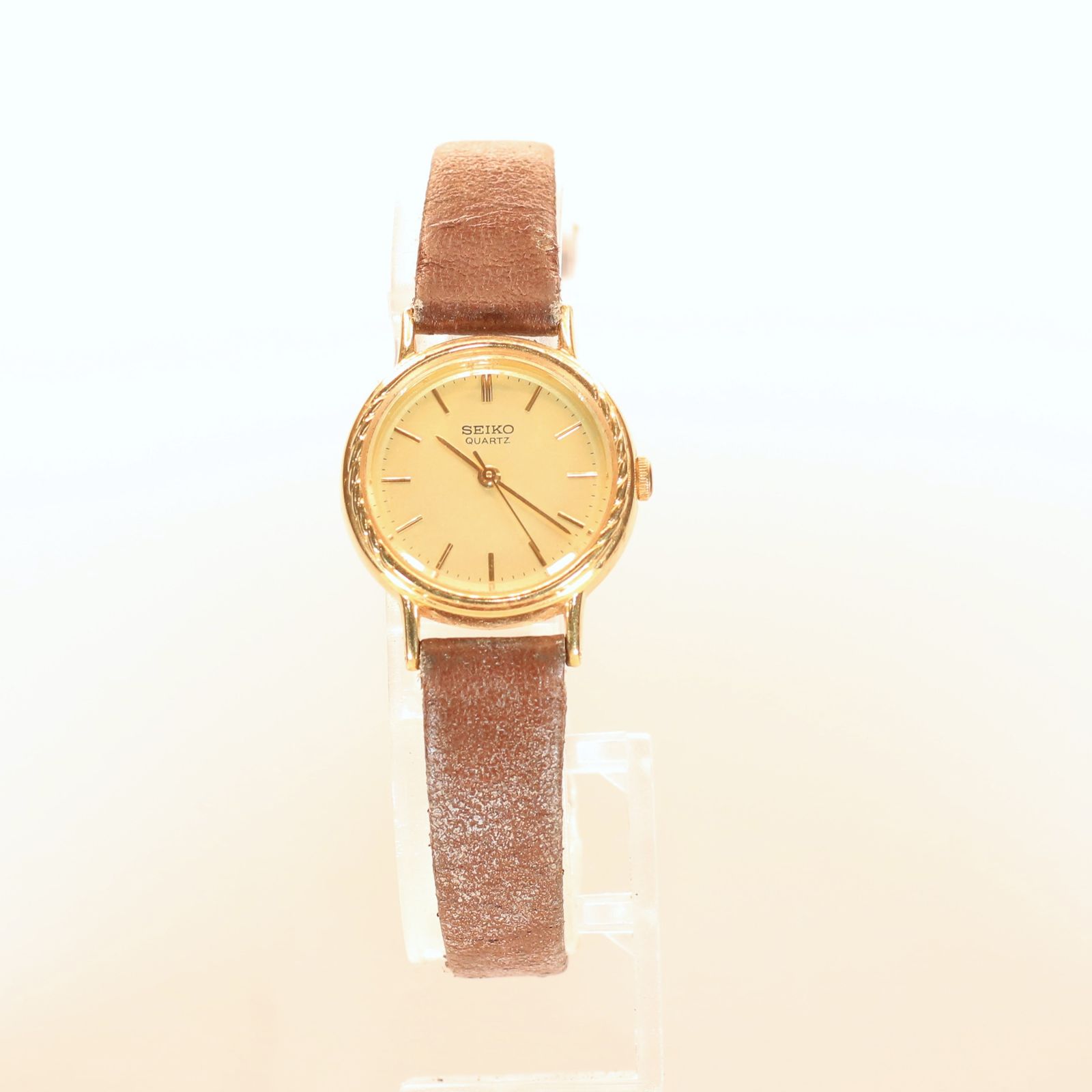 美品】ユニバーサルジュネーブ 手巻き【511626】【稼働品