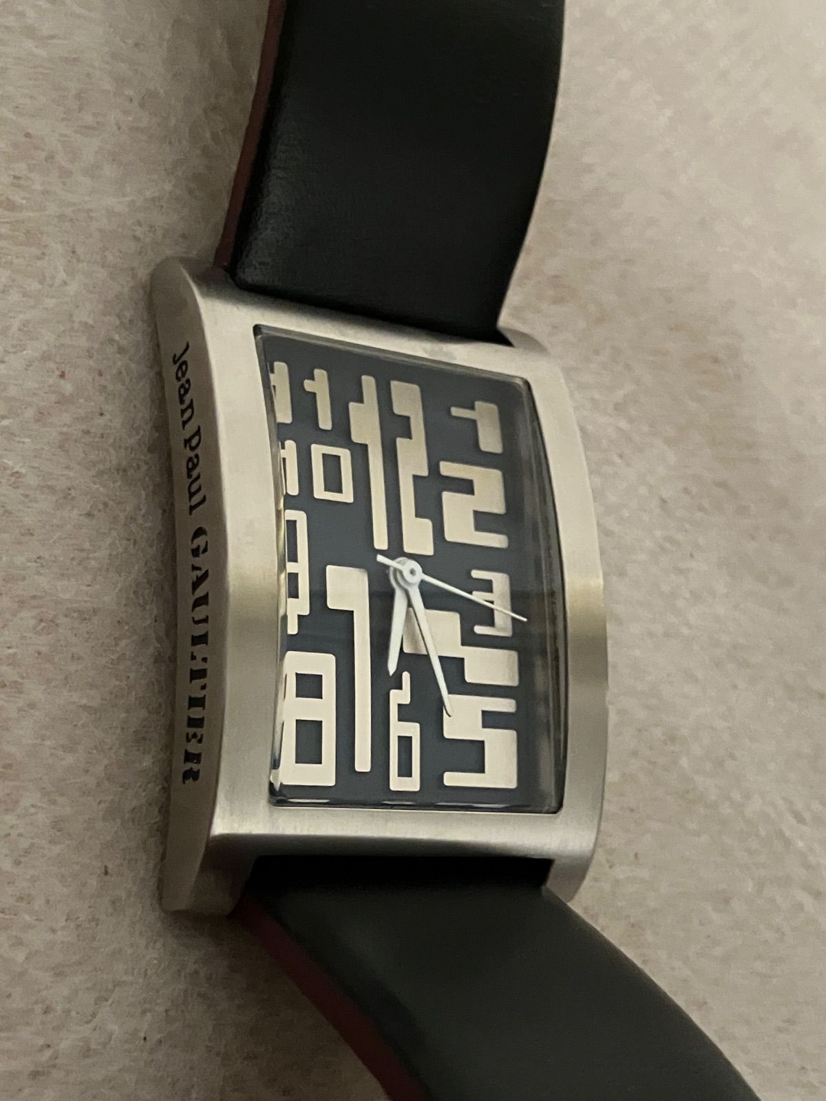 稼働 ジャンポールゴルチエ