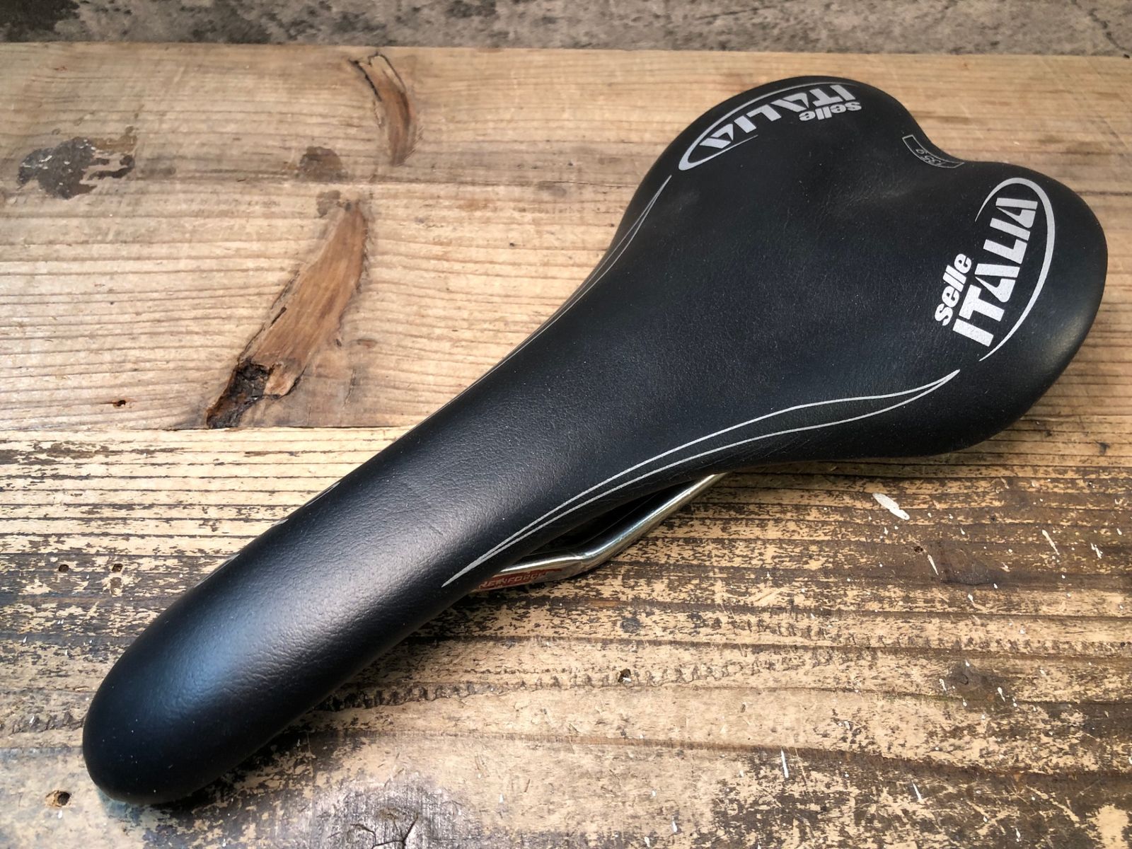 セライタリア SLR チタン サドル サドル,セライタリア | ワールド