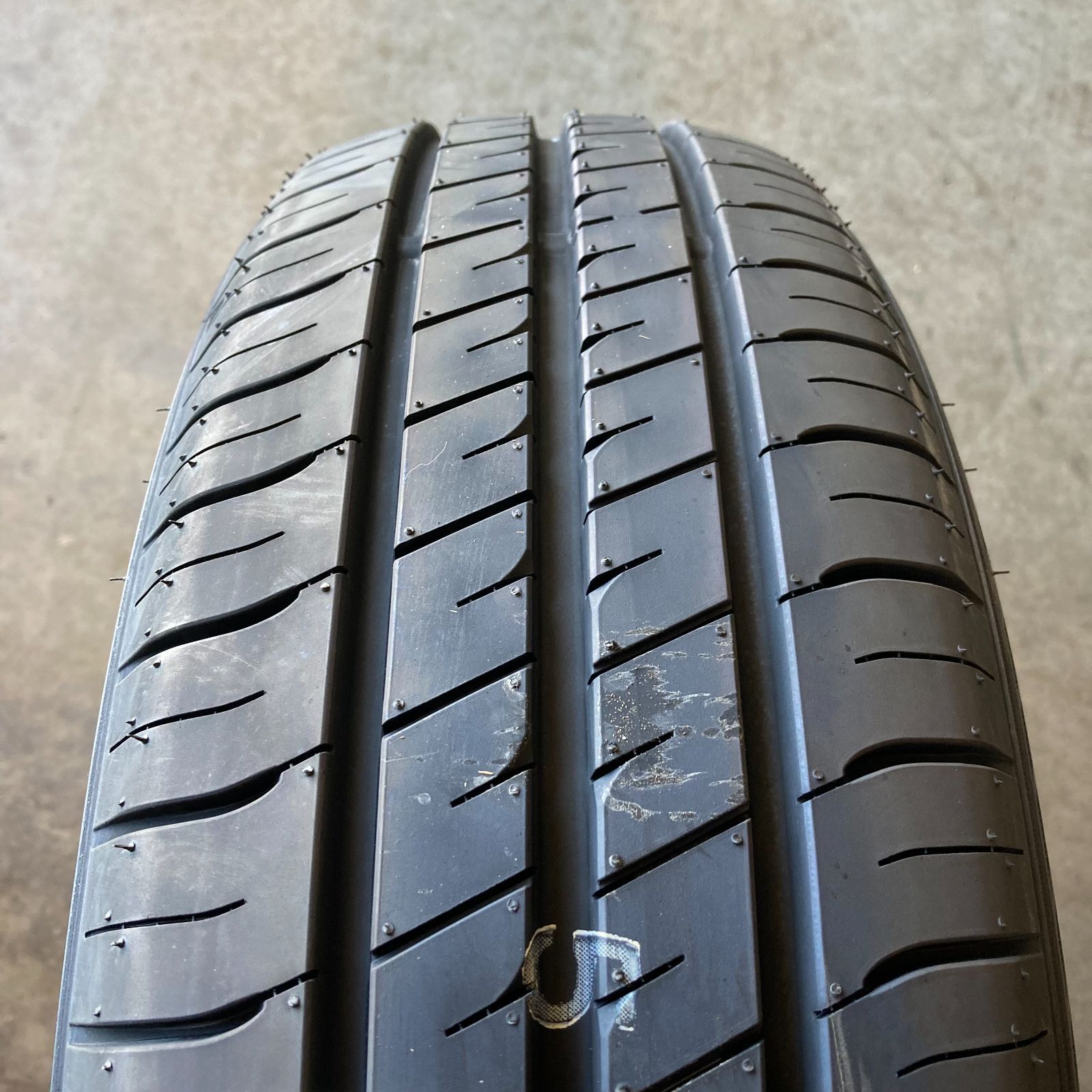 195|60R17 サマータイヤ