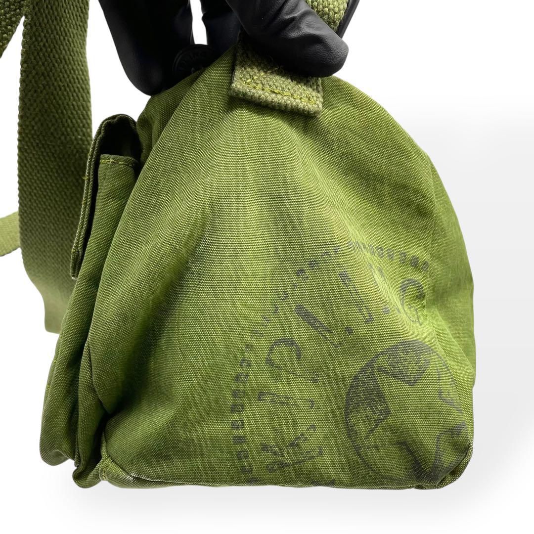 美品　キプリング　ショルダーバッグ　ナイロン　軽量　斜め掛け　グリーン　緑 美品 Kipling キプリング ショルダーバッグ 斜めがけ ナイロン