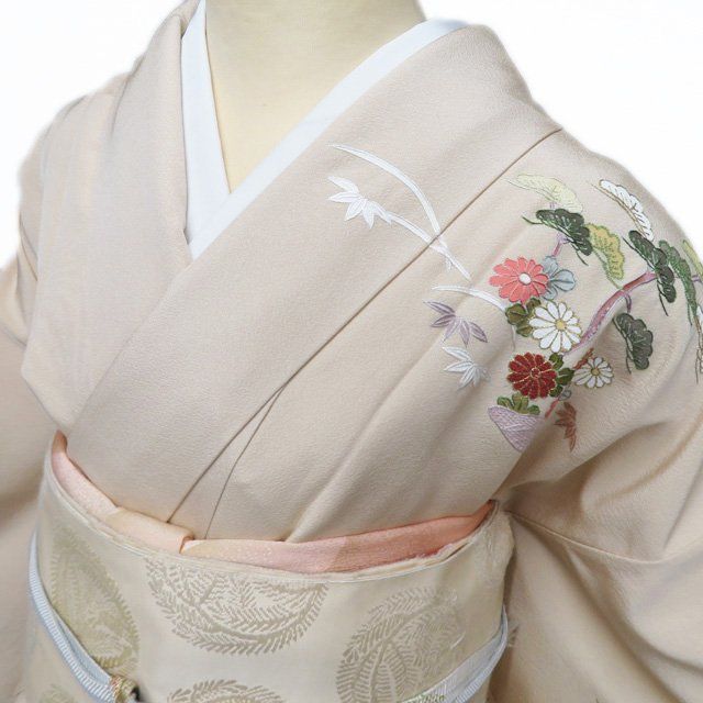 着物 小紋 新品 相良刺繍 汕頭 蘇州 相良 総刺繍 一つ紋 訪問着 花 ヱ霞 正絹 水色 687