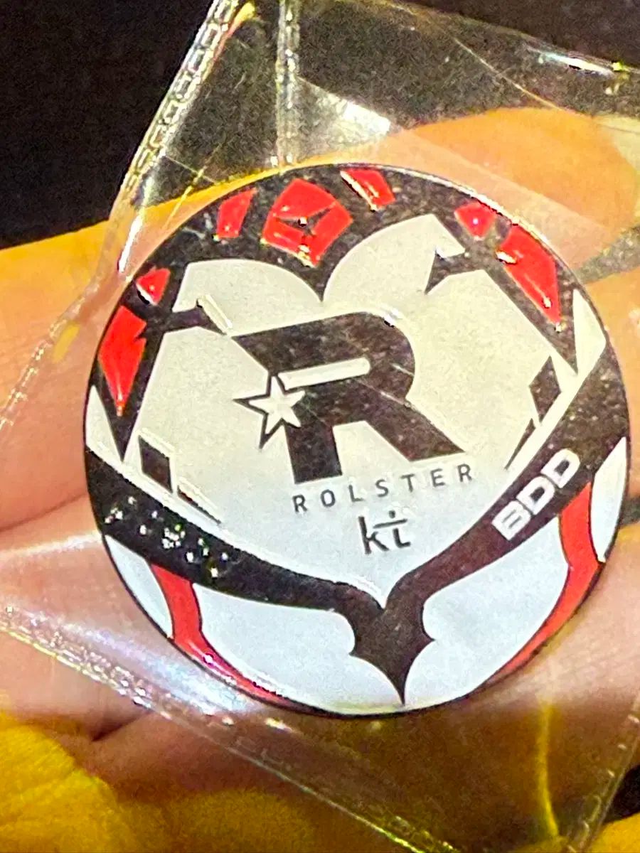 Lck バッジ KT