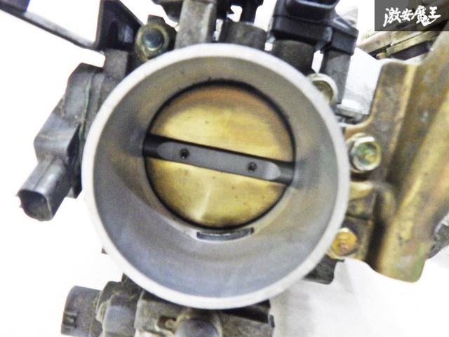 スロットルボディー　インテグラタイプR DC5 前期 スロットルボディーインテグラタイプR DC5 前期