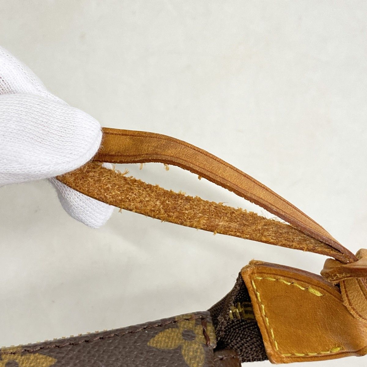 5ie6326-h】ルイヴィトン ポーチ モノグラム ポシェットアクセソワール  