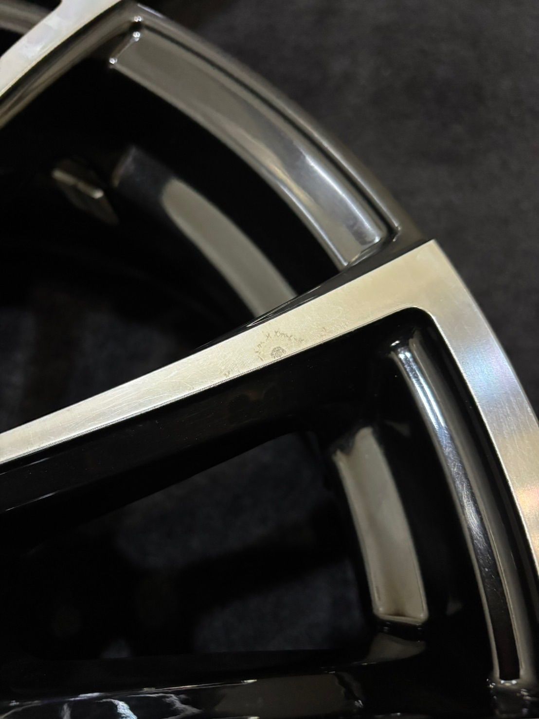 4本 ハイエース