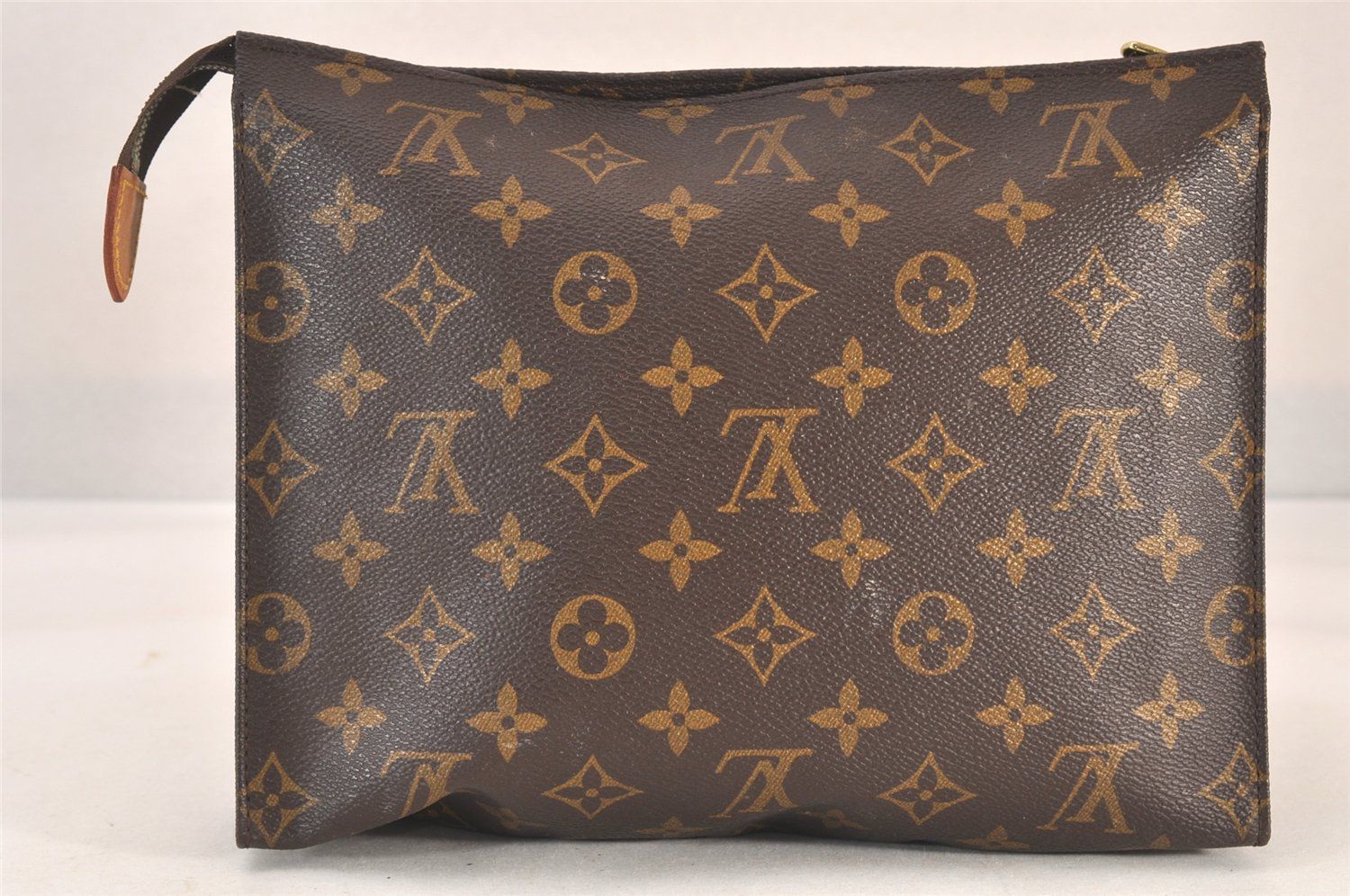 LOUIS VUITTON モノグラムポーチ ルイヴィトン ポーチ モノグラム ポッシュ・トワレ 26 M47542