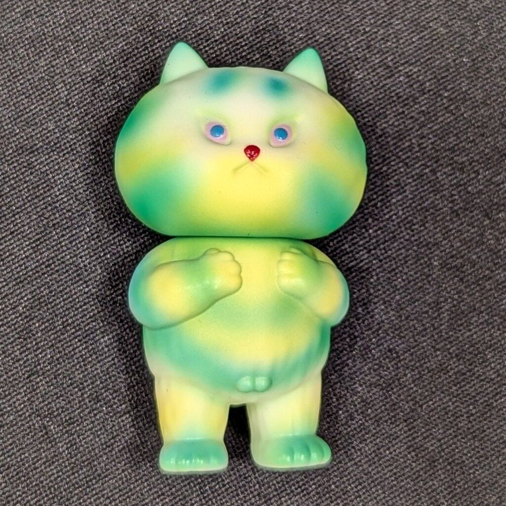 MEDICOMTOY VAG シリーズ 32.5 フテコネコ 緑 - メルカリ