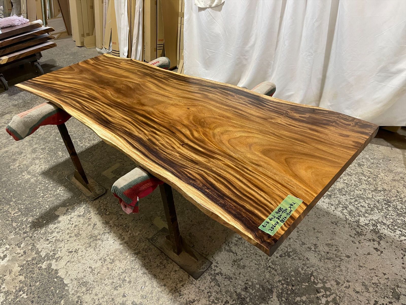 モンキーポッド9085 一枚板無垢 乾燥材 2060ｘ830-730ｘ42mm カウンター センターテーブル ダイニングテーブル
