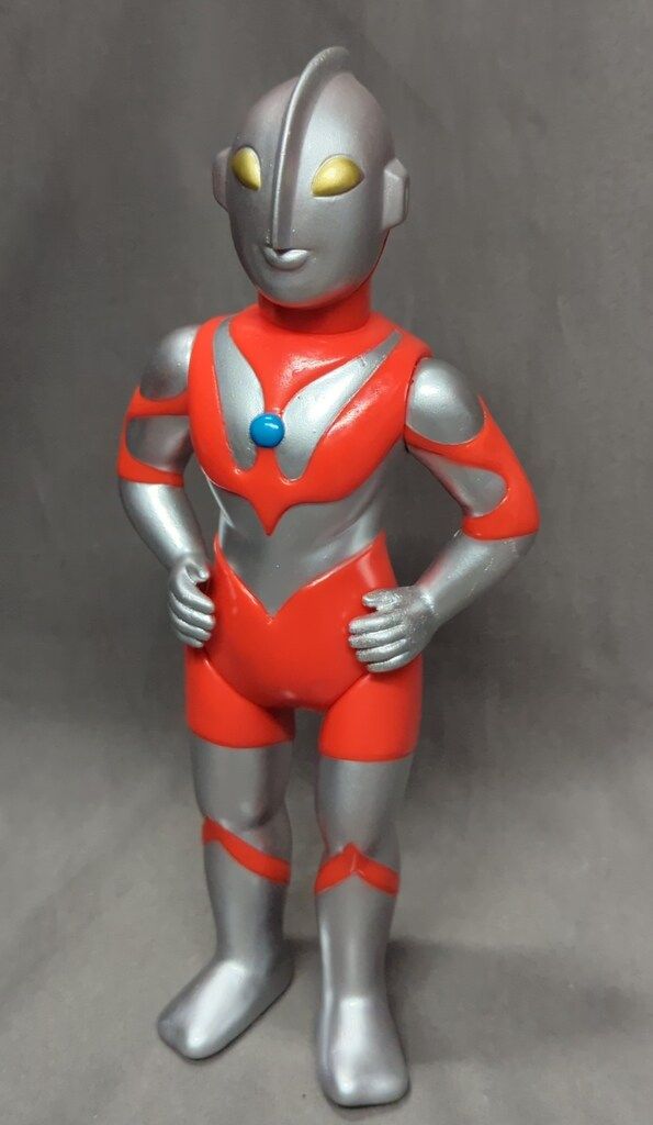 ブルマァク ブルマァクの怪獣シリーズ ウルトラマン Sウルトラマン二期版 シルバー 金目