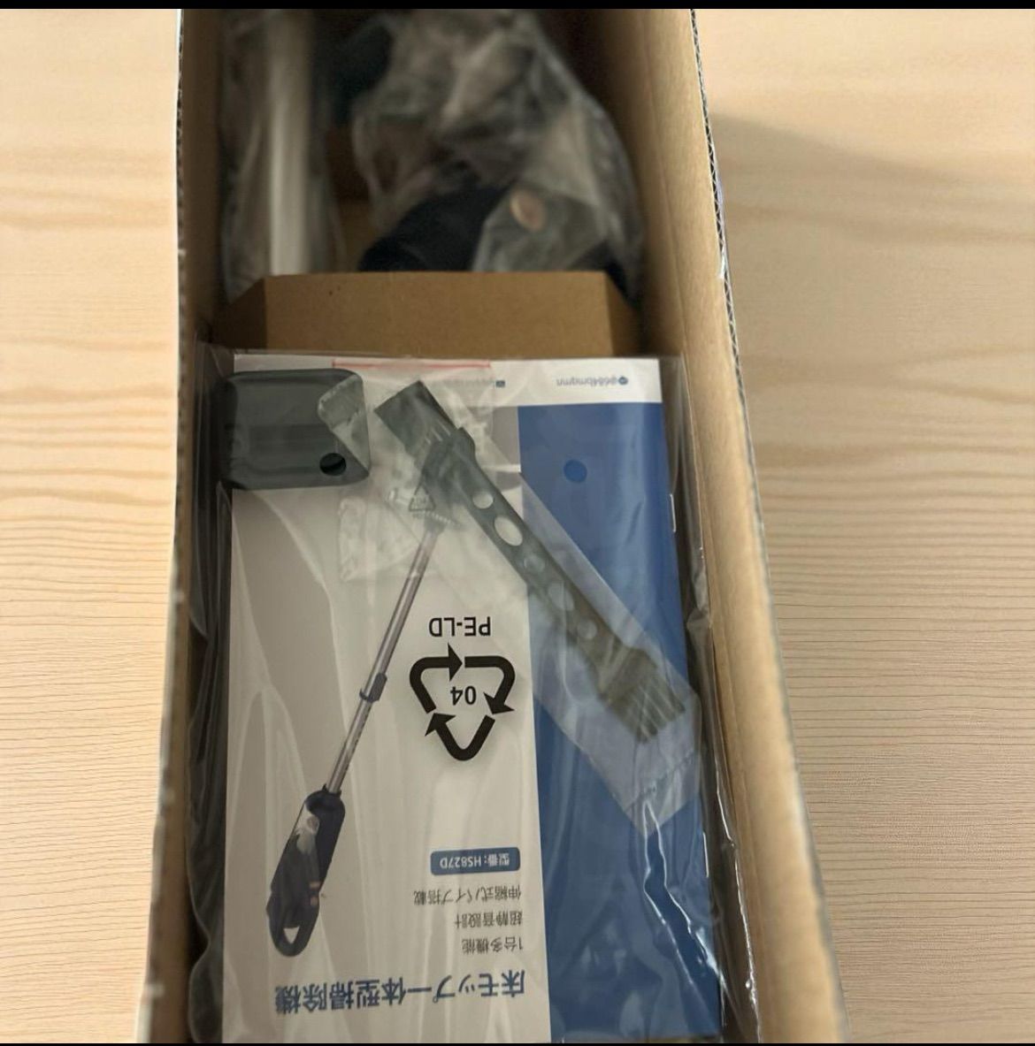 コードレス掃除機✨吸引力　軽量 静音　伸縮バイブ 壁掛け収納 床モップ対応 コードレス掃除機✨吸引力 軽量 静音 伸縮バイブ 壁掛け収納 床モップ対応