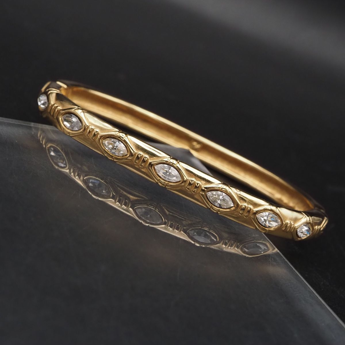 Swarovski　ブレスレット　ゴールド　スワロフスキー sk-5657659_1.jpg