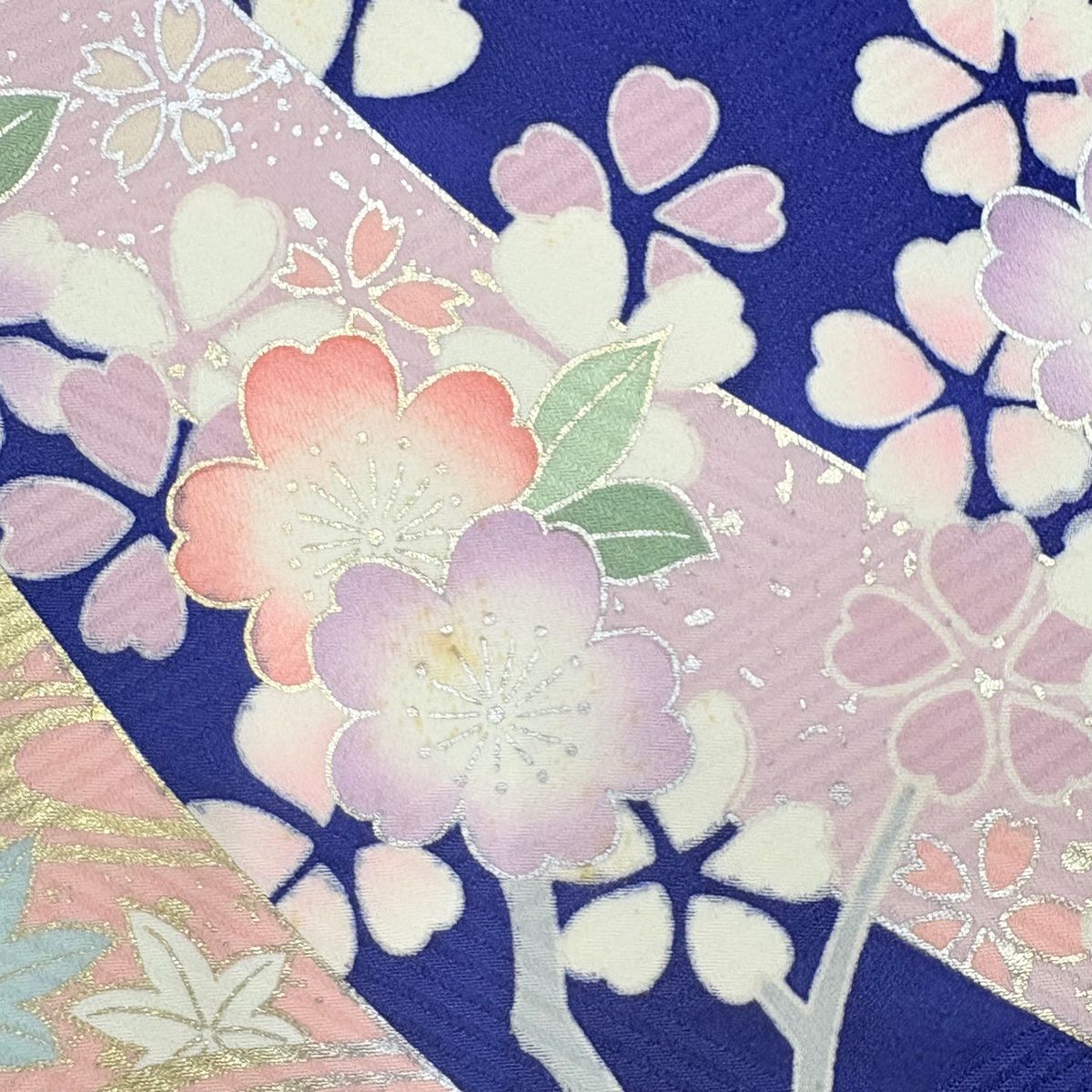 平和屋着物○本場大島紬 9マルキ 舞花文 正絹 逸品 DAAW5317ud 平和屋着物