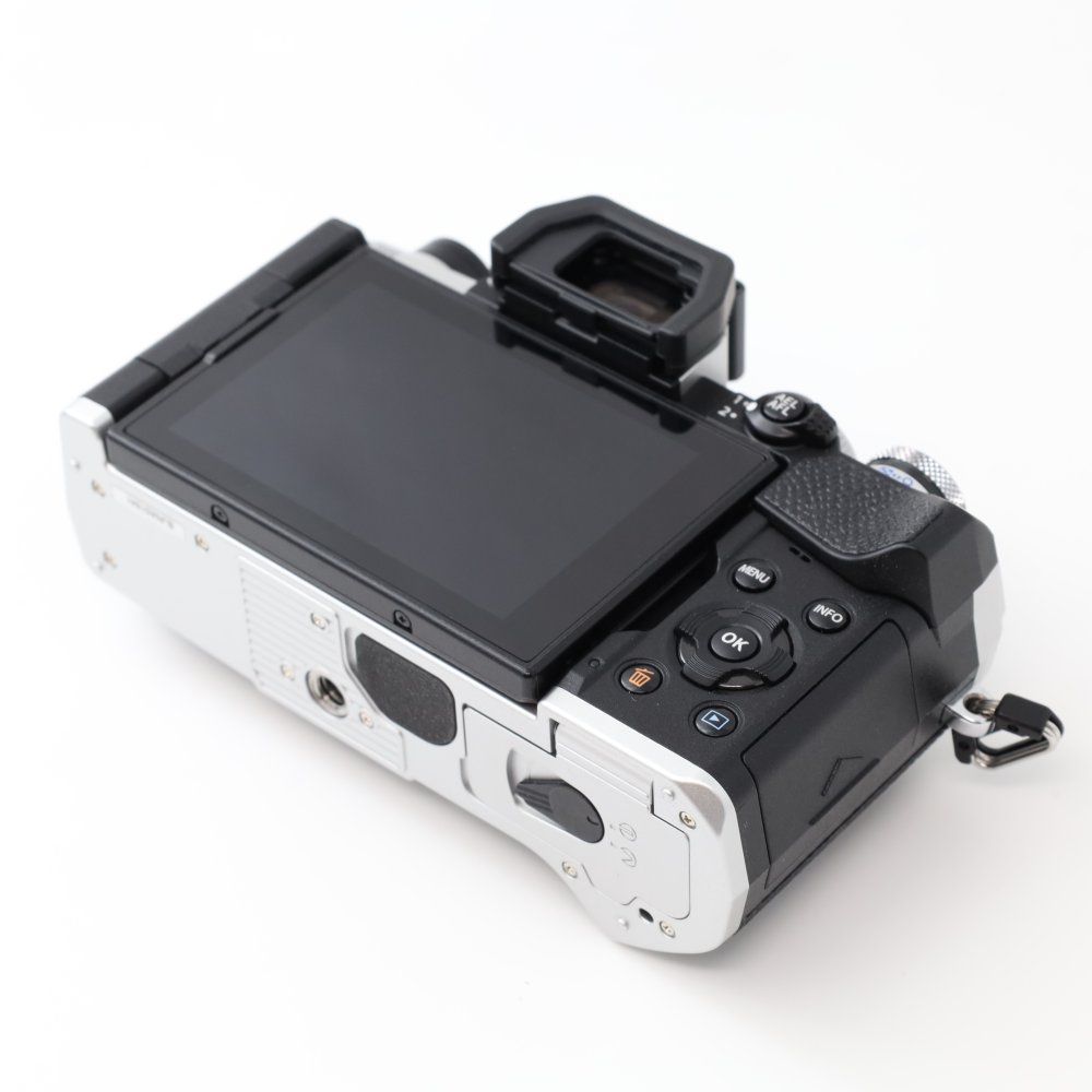 OLYMPUS