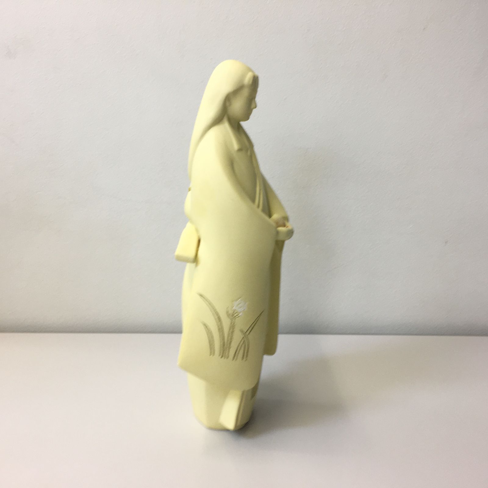 謎の像！ 多色陶器粘土人物像 約30cm 美術品・アンティーク