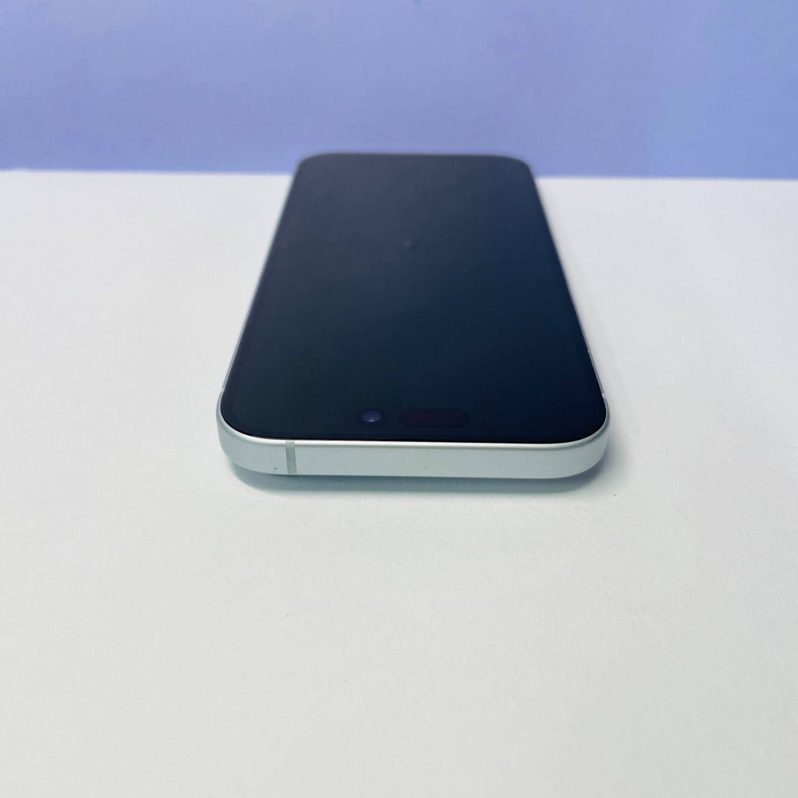 iPhone 15 128GB SIMフリー バッテリー100% 93442 - メルカリ