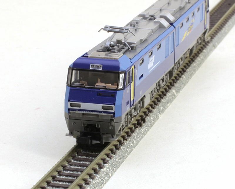 鉄道模型 TOMIX 9180 TOMIX EH200型電気機関車 9180 鉄道模型 TOMIX 9180 EH200が入線