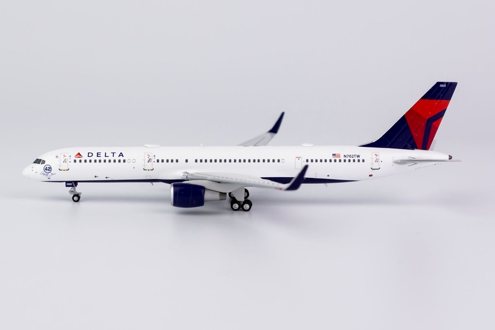 NGmodel デルタ航空 757-200 N702TW 1|400