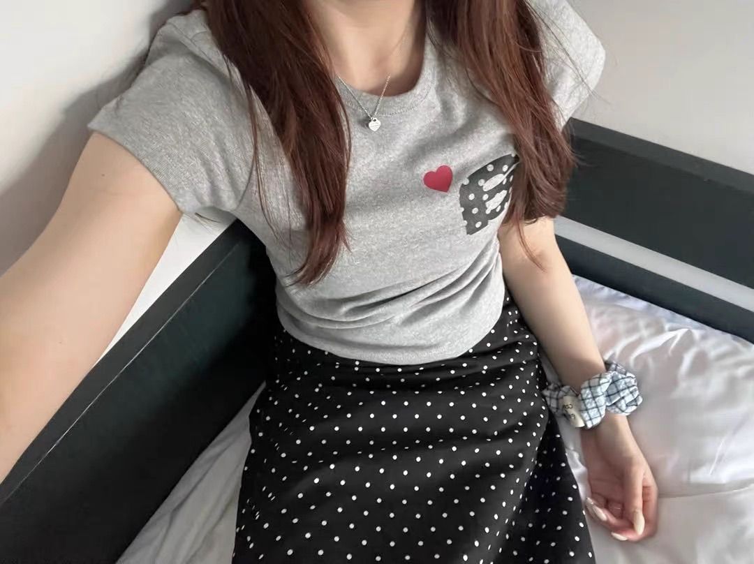aeae DOT SMALL LETTER TEE エーイーエーイー ドットスモール