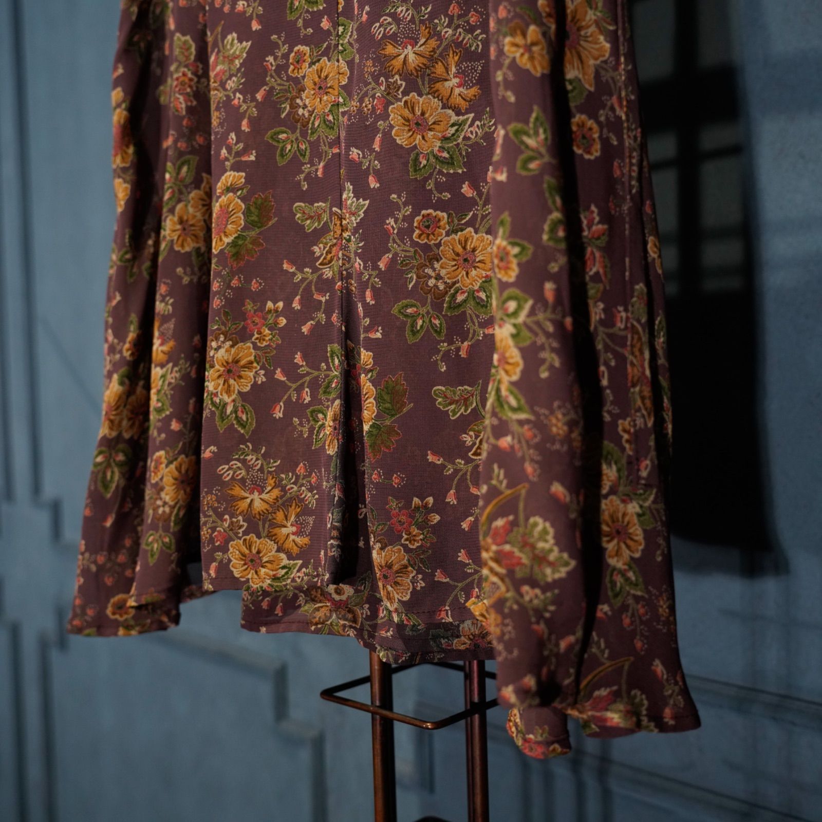USA VINTAGE EXPRESS FLOWER PATTERNED RAP DESIGN SKIRT