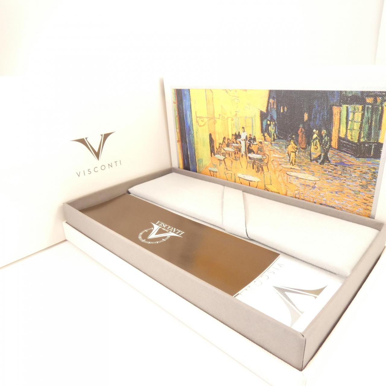 夜のカフェテラス