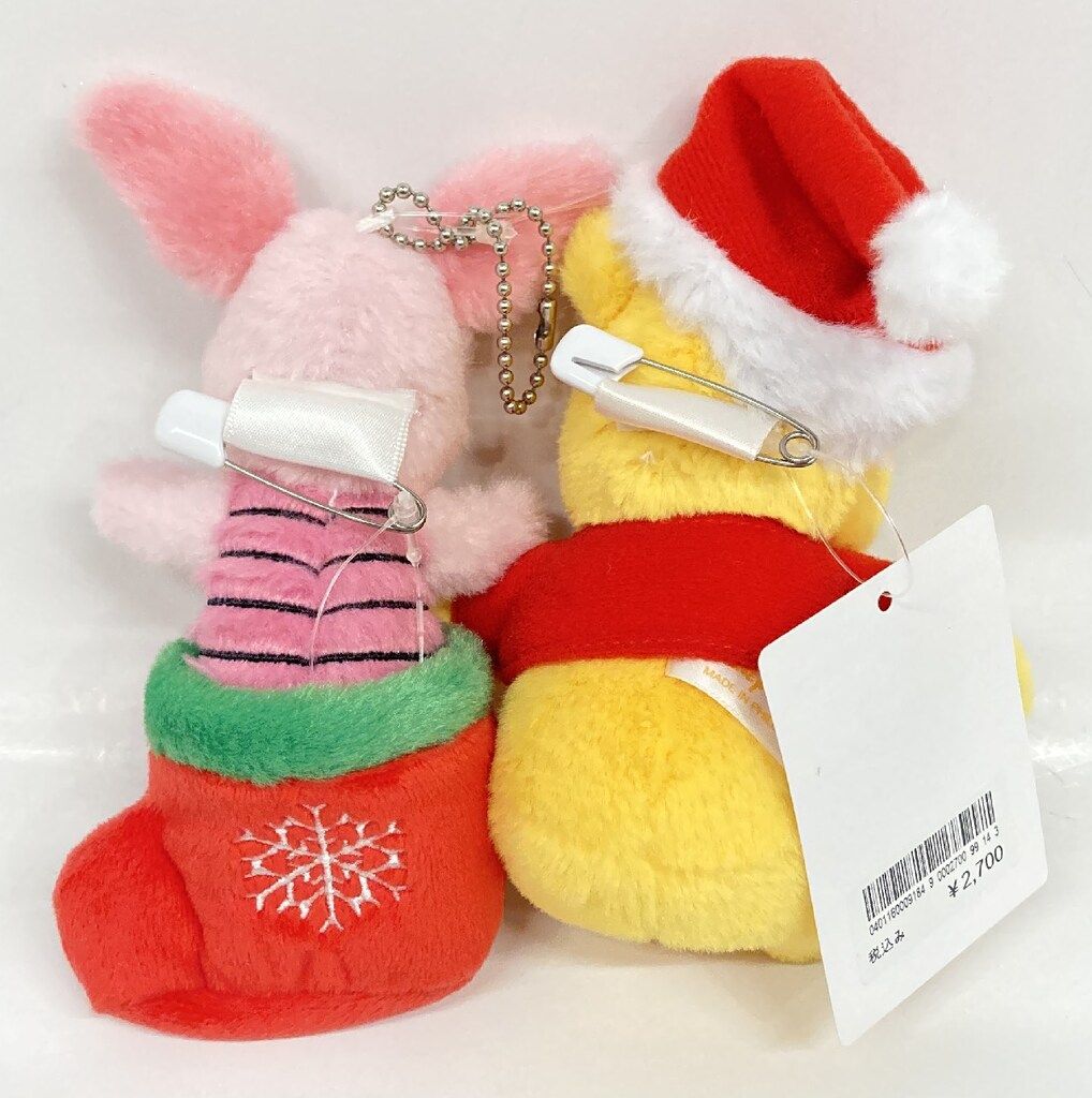 ホワイト　ピグレット　ぬいぐるみ　クリスマス　東京ディズニーリゾート 仲良しなプーさんとピグレットデザイン！東京ディズニーリゾート