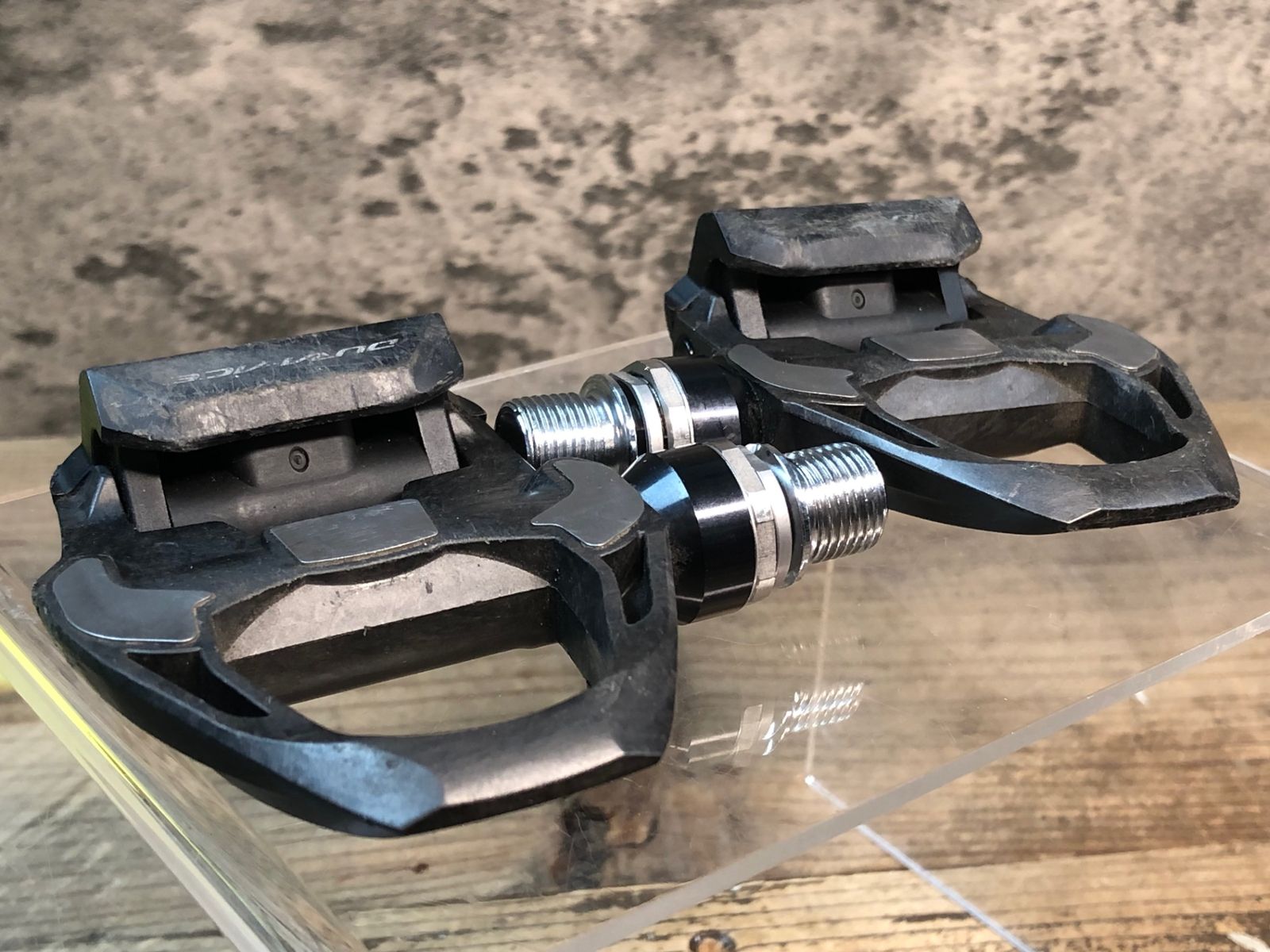 DURA-ACE