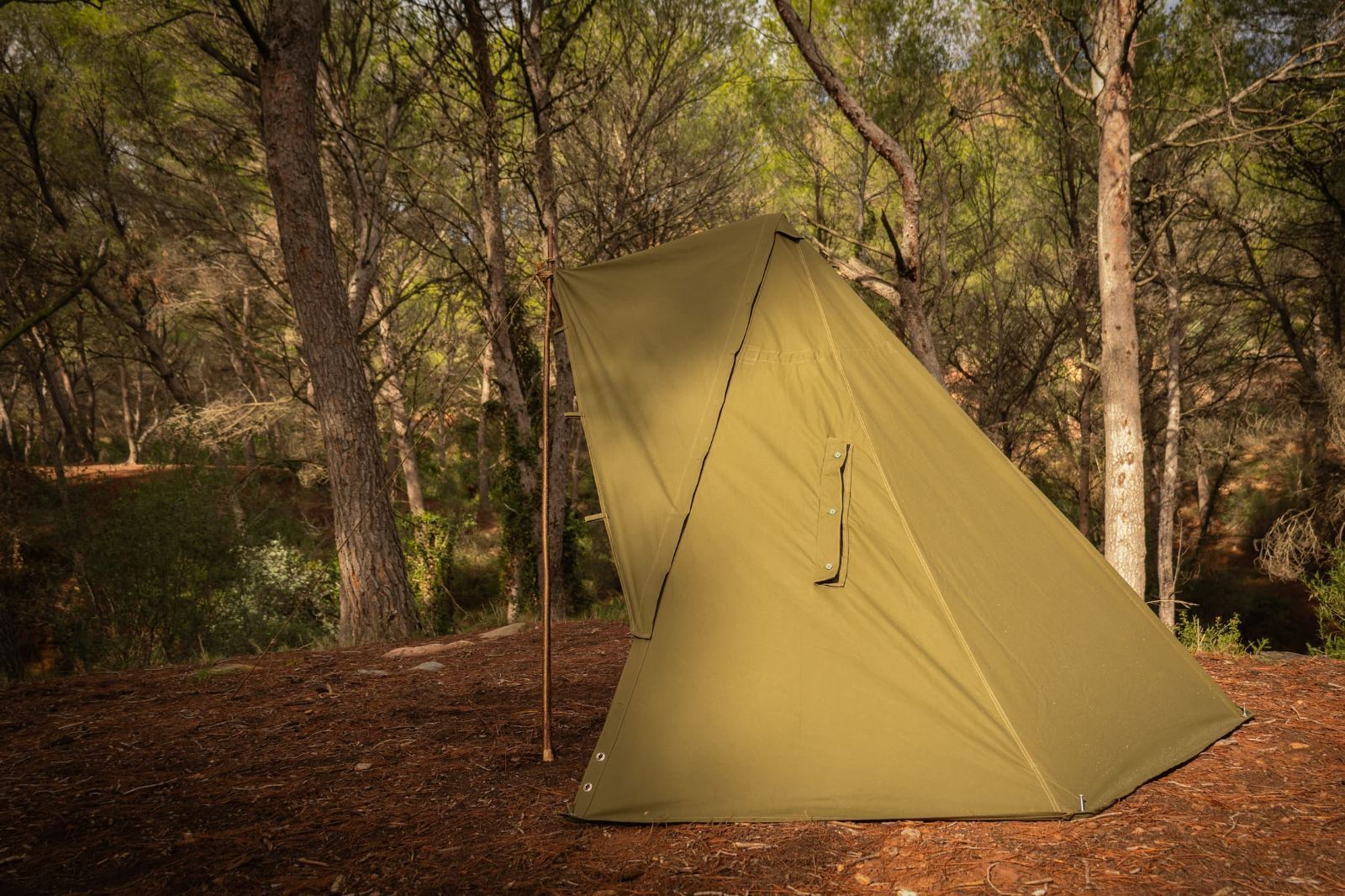 訳アリ ブッシュクラフトスペイン ポーランド軍幕用前幕 拡張幕 ポー軍 lavvu ポンチョテント ポーランド軍