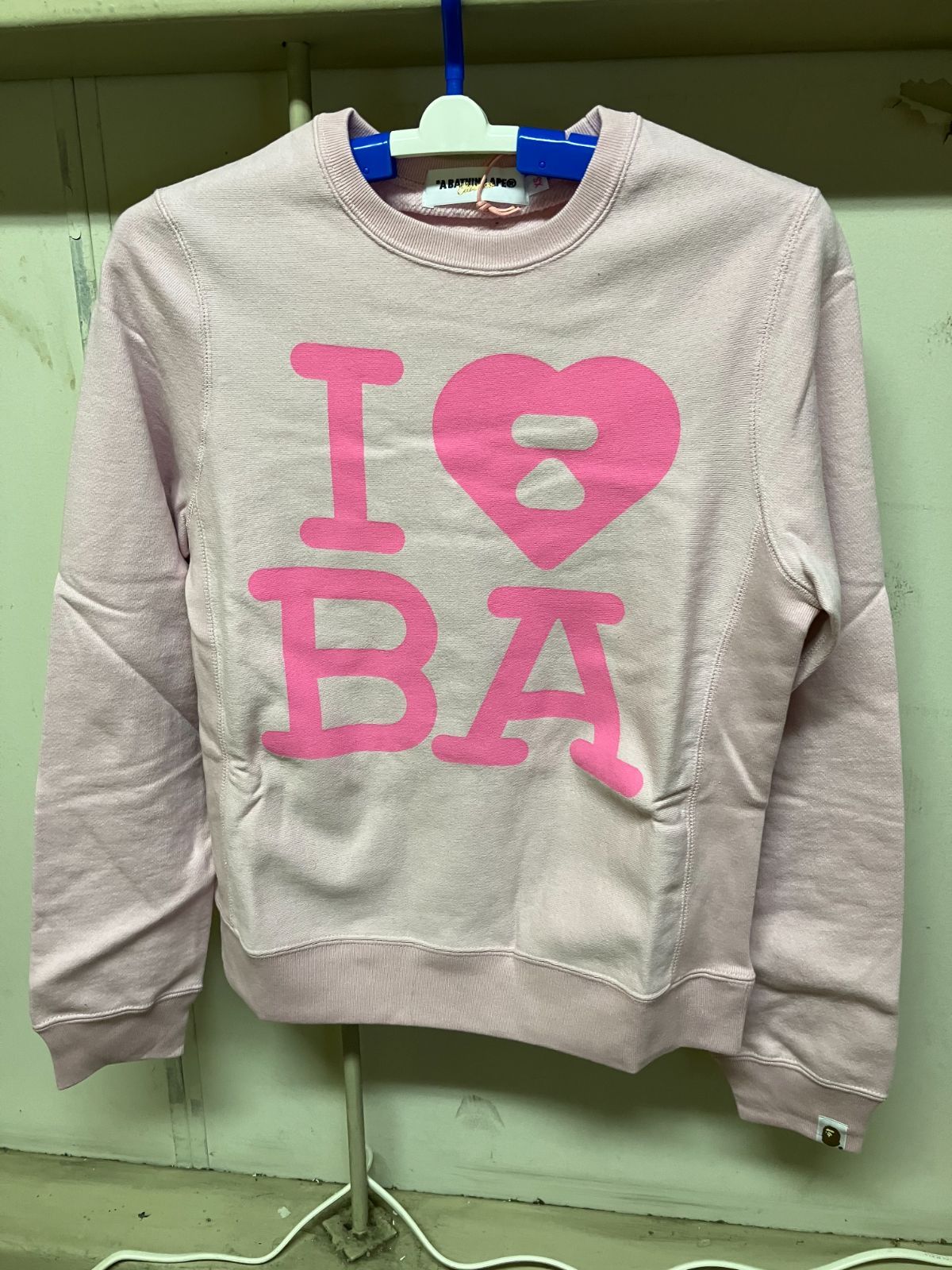 A BATHING APE 袋入り ♥品 トレーナー XSサイズ レディース アベイシングエイプ ピンク 50-9