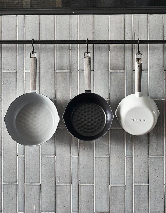 バーミキュラ ユキヒラ 16cm 2人分の味噌汁や副菜作りにもぴったりなコンパクトサイズ
