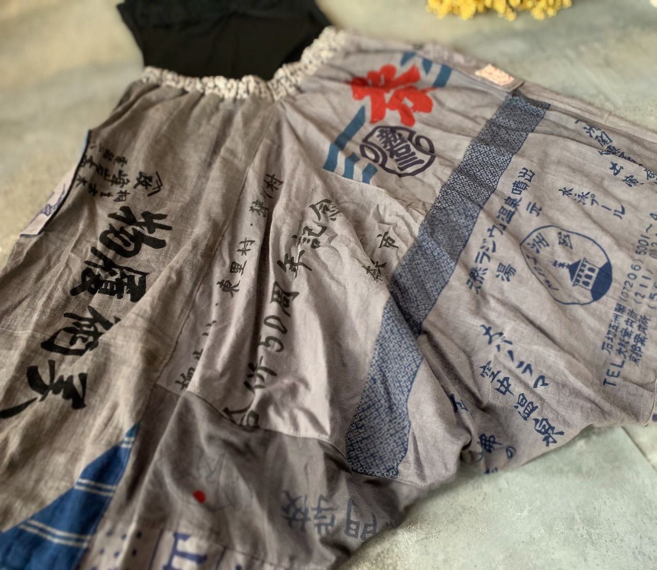 専用になりました❣️手ぬぐい鉄媒染×柿渋染めサルエルパンツ 専用になりました❣️手ぬぐい鉄媒染×柿渋染めサルエルパンツ