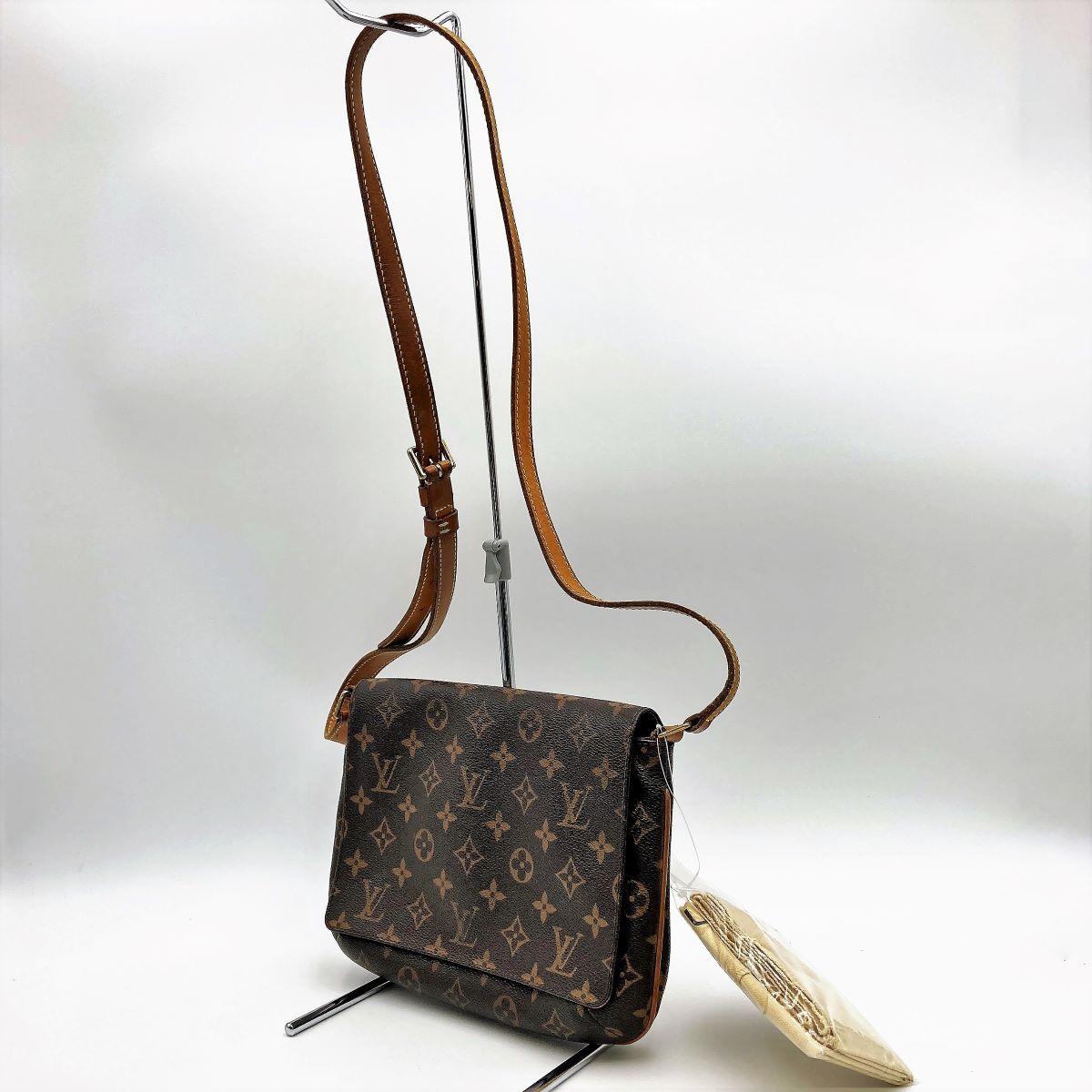 LOUIS VUITTON＊ルイヴィトン＊ミュゼット＊モノグラム✨マチ約3cm