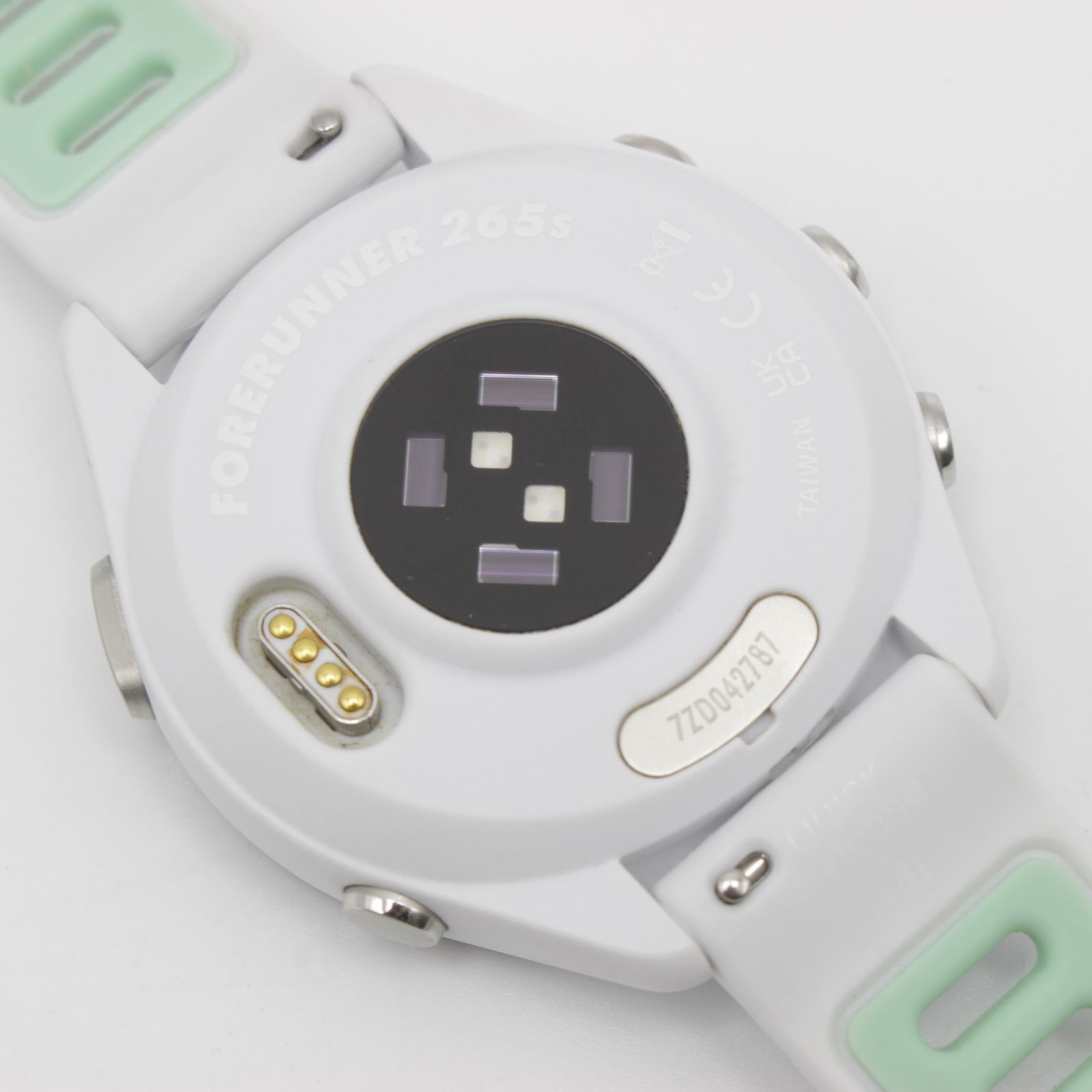 Garmin Forerunner 265S ホワイト GARMIN Forerunner 265S 010-02810