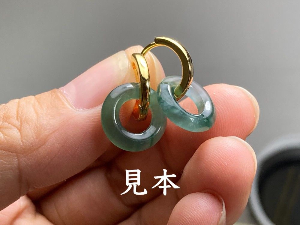専用です♡新作♡レアカラー宝珠双皇帝龍天珠、アイリススモーキー、グアテマラ産翡翠 プレミアム品質】希少&濃い色 グアテマラ産 青翡翠大玉10.5mm