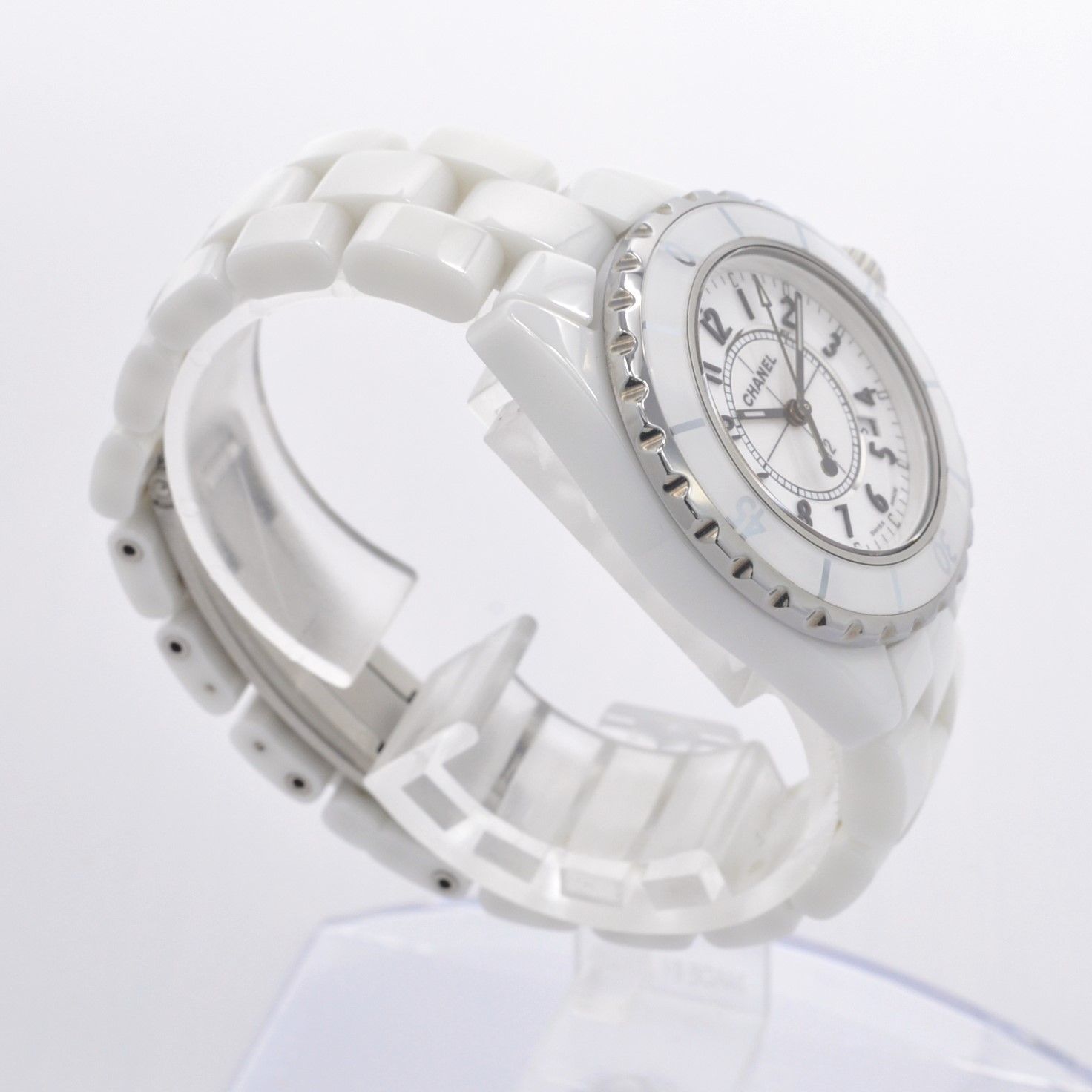 【内部点検済】CHANELシャネル j12　腕時計　クォーツ　セラミック 33 内部点検済】CHANELシャネル j12腕時計クォーツセラミック 33