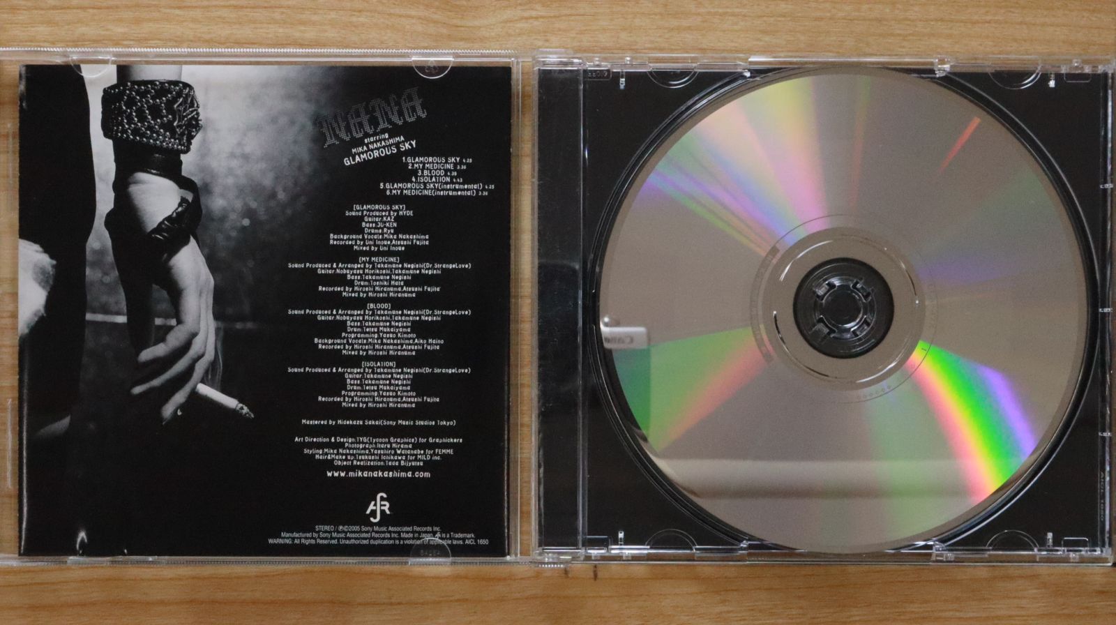 国内盤CD☆中島美嘉/Mika Nakashima□ GLAMOROUS SKY 【AICL1650