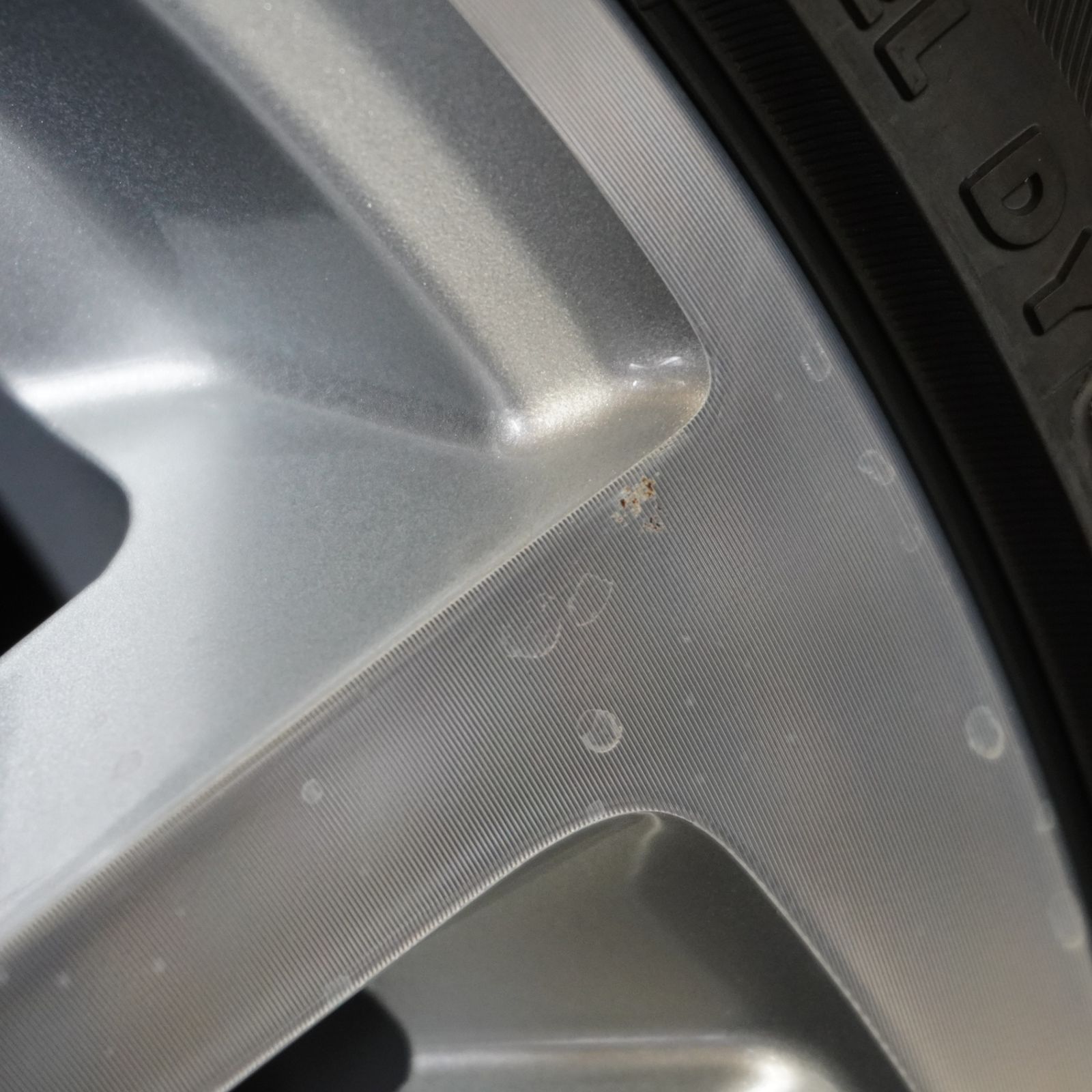 新車外し 25年製