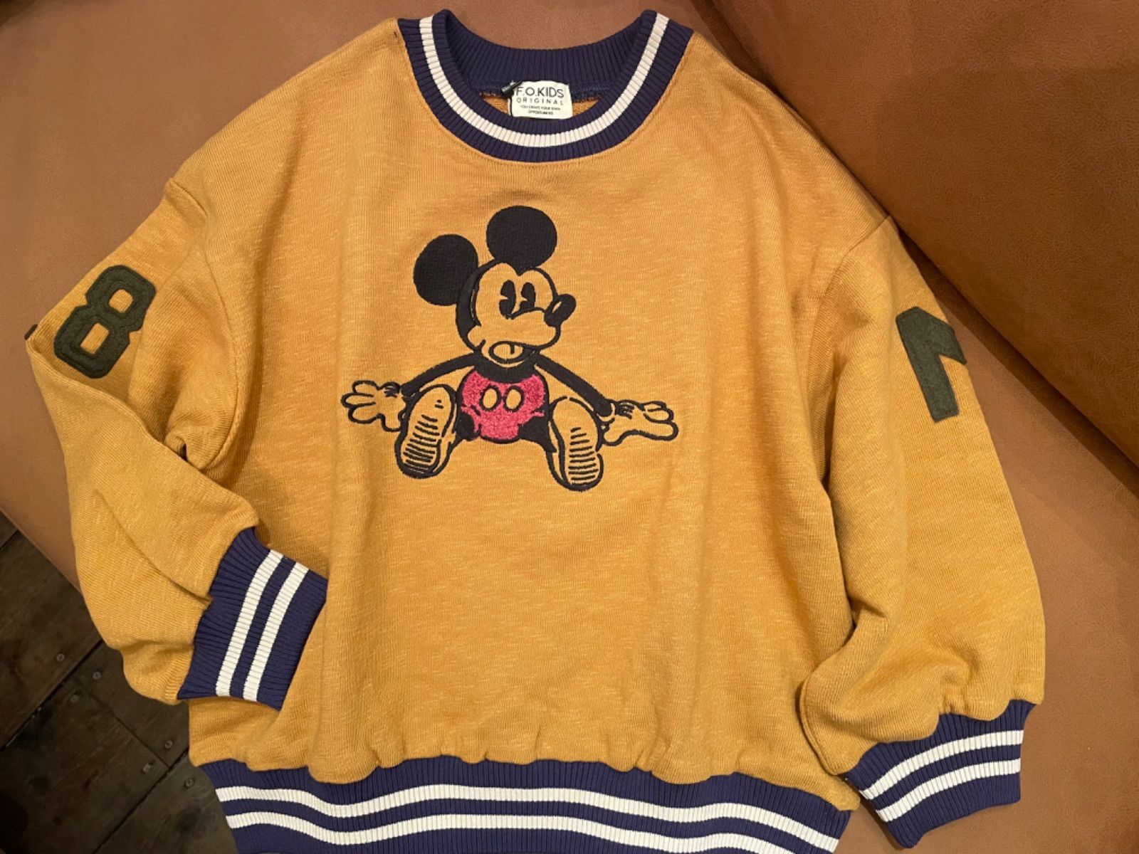 F.O.KIDS エフオーキッズ　ディズニーキャラクターミッキー　トレーナー