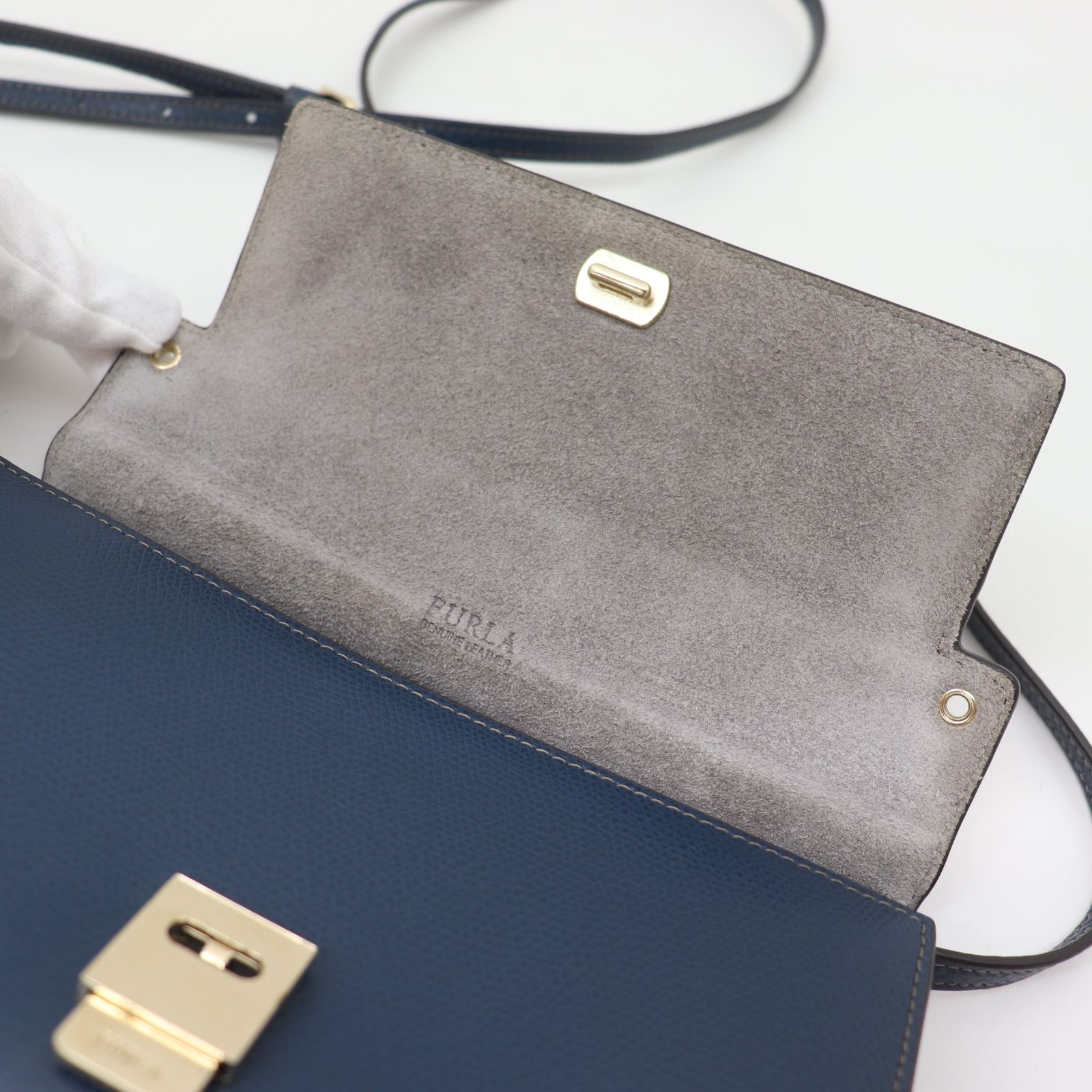 すぐ届く【FURLA】フルラ レザー ミニ ショルダーバッグ (FURLA 