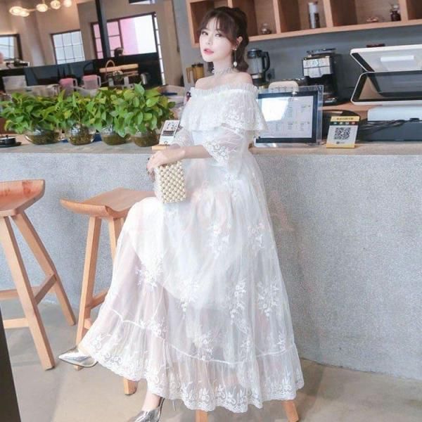 ヨーロッパブランド 転け ワンピース 新品 M 白 レース 女優ワンピ 