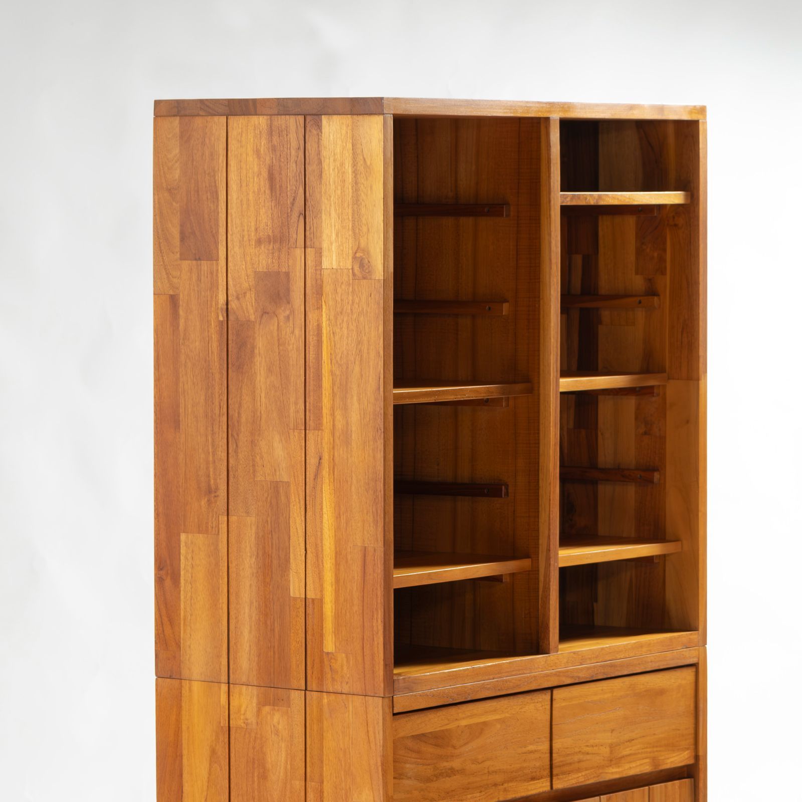 unico ウニコ ブレス　書棚　 カップボード 　食器棚　チーク無垢材 unico ウニコ ブレス チーク無垢材 キッチンボード カップボード