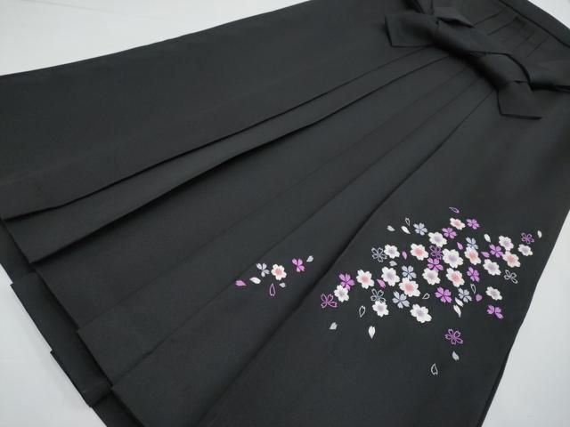 平和屋着物 上 女性 行灯袴 総刺繍 舞桜文 黒地 金糸 洗える着物 CYAA3490s5