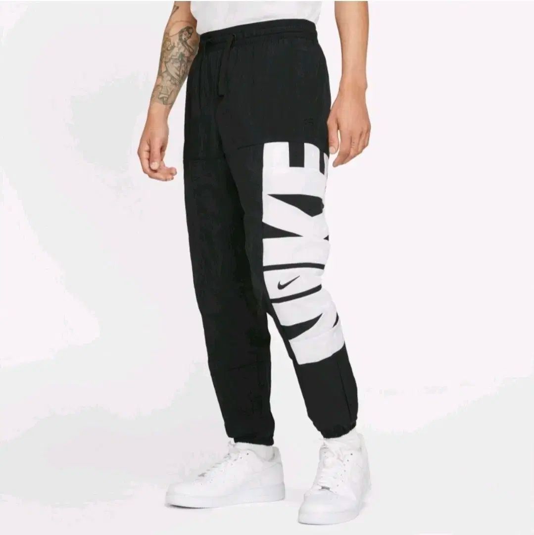 Nike(ナイキ） 開始 五 パンツ