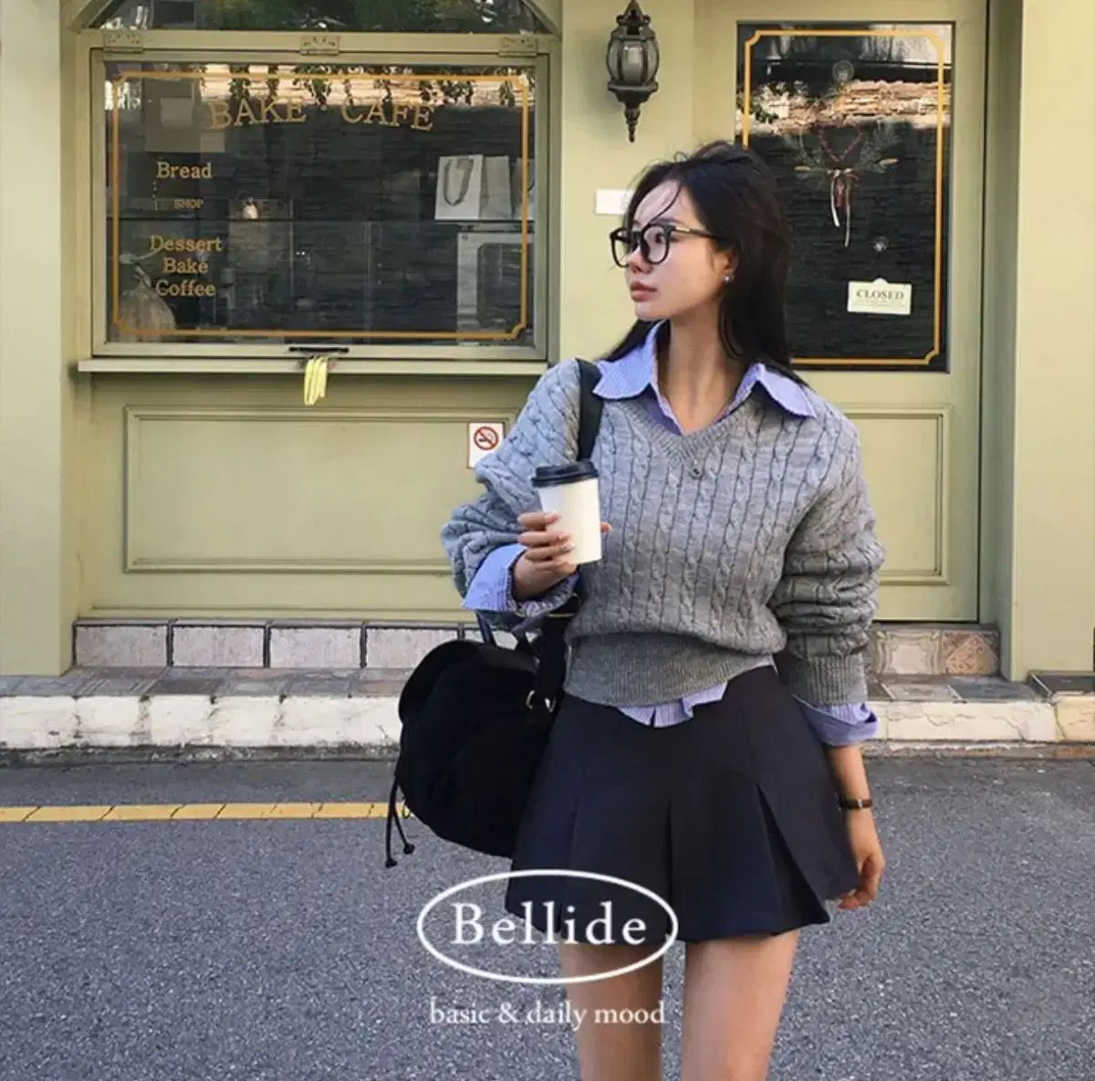 ably(エイブリー) ケーブル編み ルーズフィット Vネック ニット Beidelli(ベイデリー)