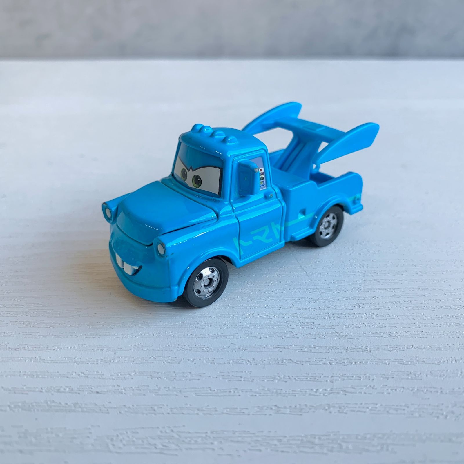 トミカ C-28 ディズニーピクサー カーズ メーター - メルカリ