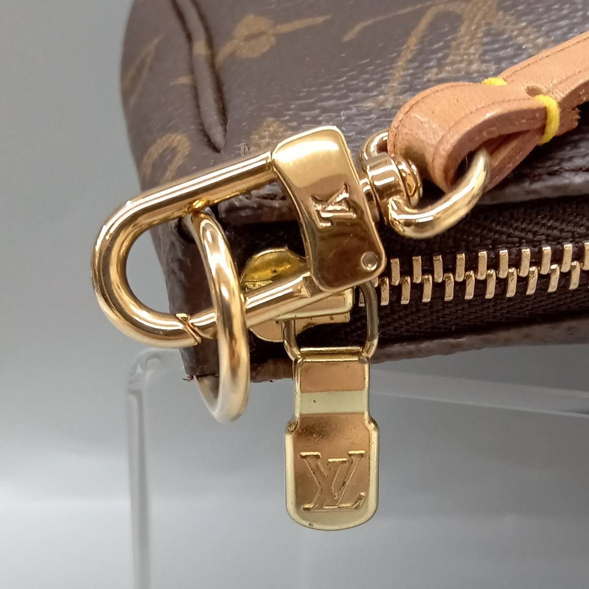 保存袋付きルイヴィトン モノグラム ポシェット アクセソワール M51980