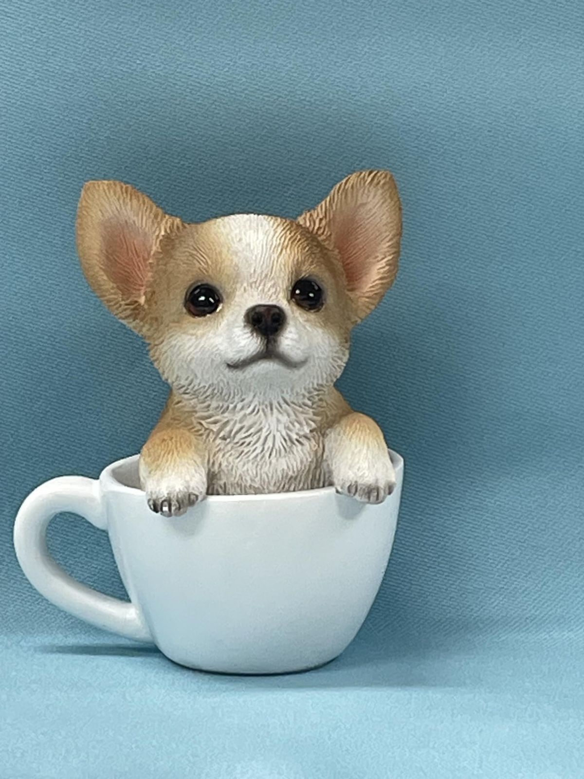 ウービア WOOBIA チワワのティーカップ 小 置物 犬 ドック インテリア