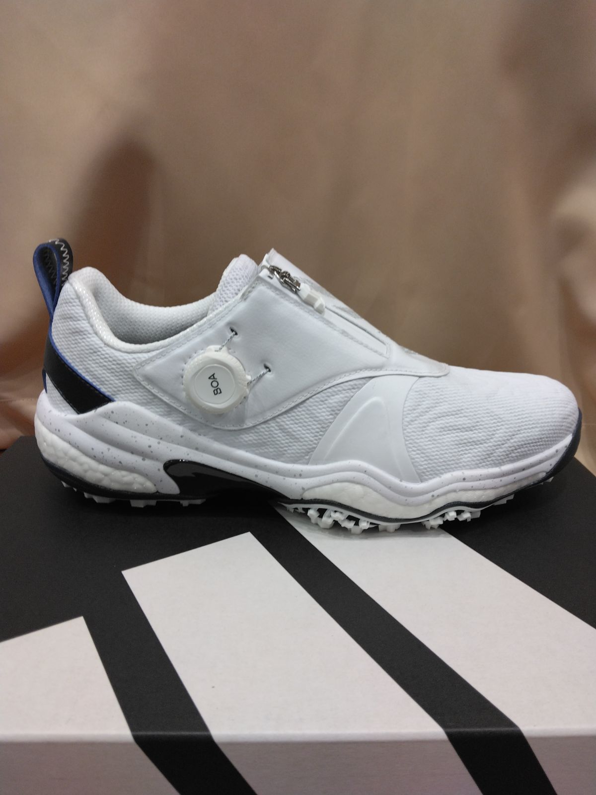 密度のある ♥ アディダス スパイクレスシューズ コードカオス 25 ボア NKZ93 メンズ ゴルフシューズ 靴 モデル 新橋店