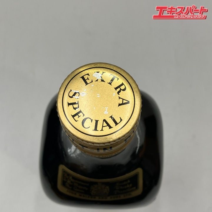 ジョニーウオーカー　金キャップ特級　1970年代➕ブラントン　バーボン1992年 ジョニーウォーカー ブラックラベル 金キャップ 特大 ガロン
